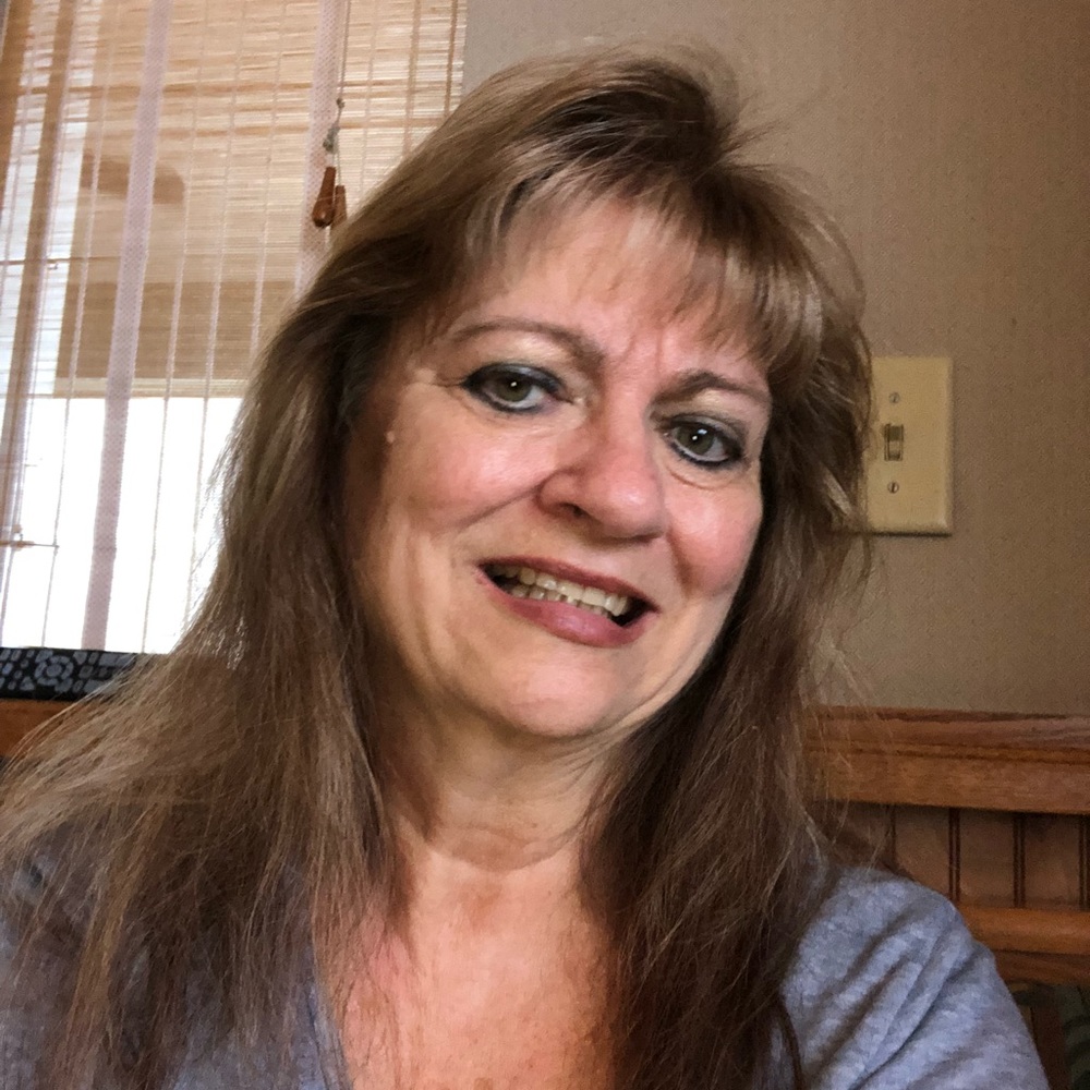 Meet your Posher, Christine